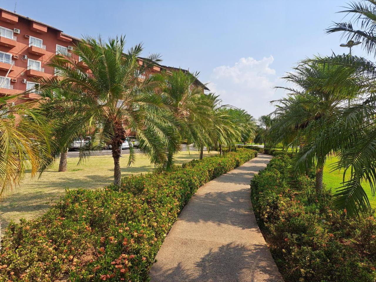 Lagoa Quente Hotel E Parque Калдас Новас Екстериор снимка